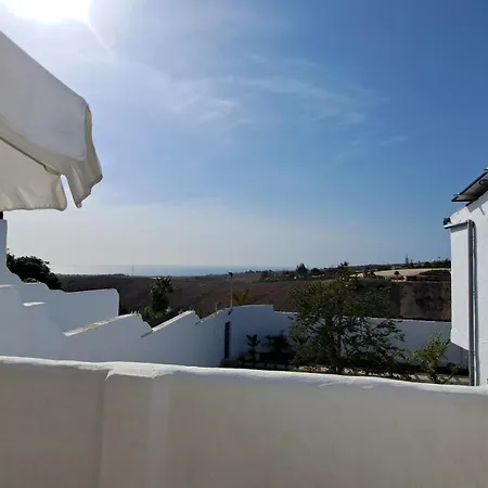 Inviting 1-bedroom House 'esquina' Vistamar * Salobre (Gran Canaria)